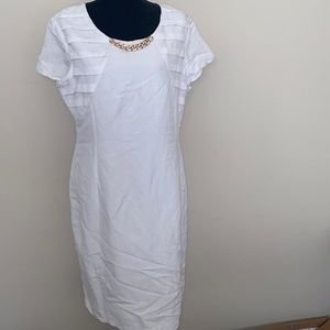 Appraisal white dress 55% linen 45% viscose material, no need for dry cleaners